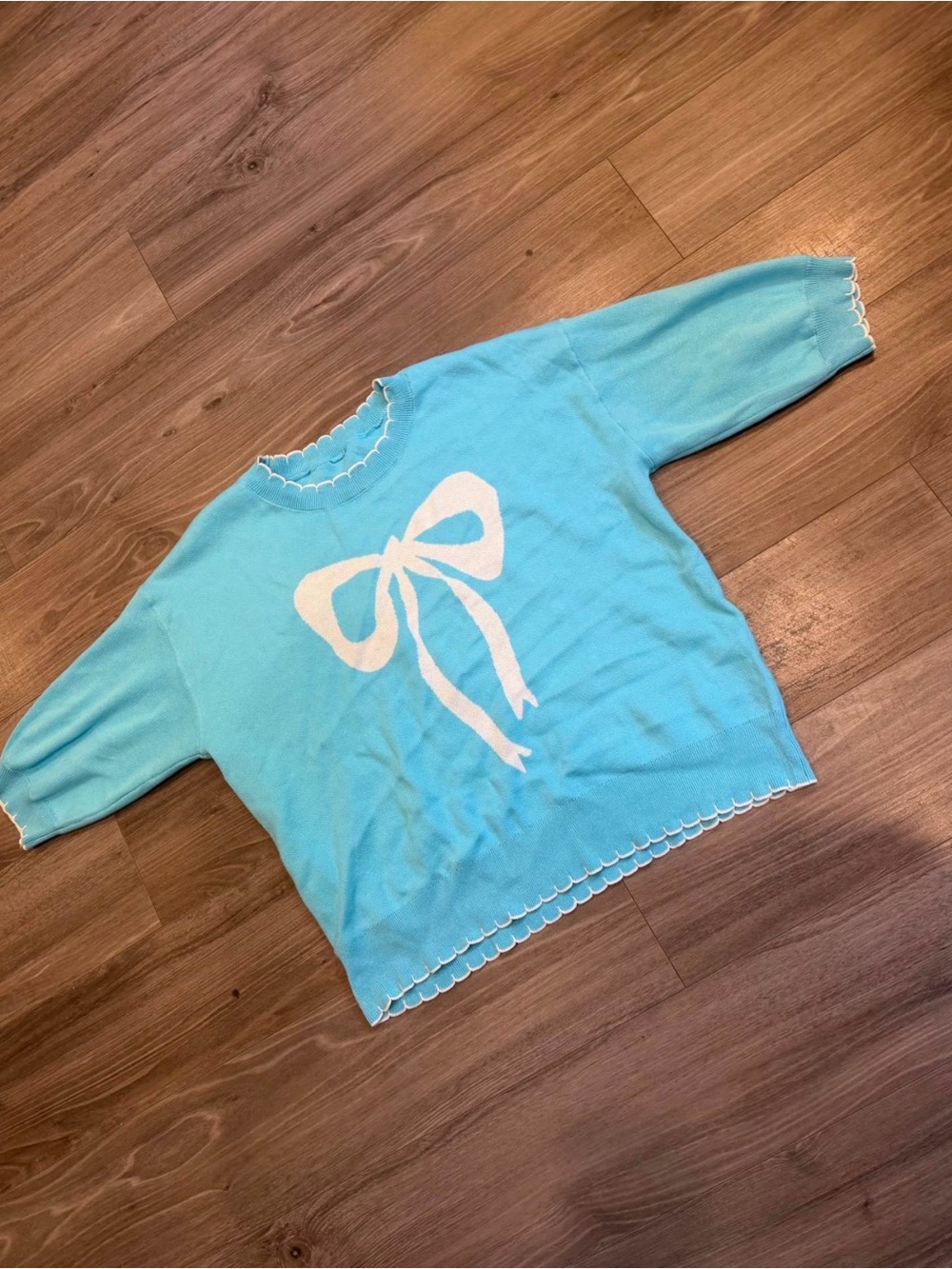 Women’s Sweater Top
